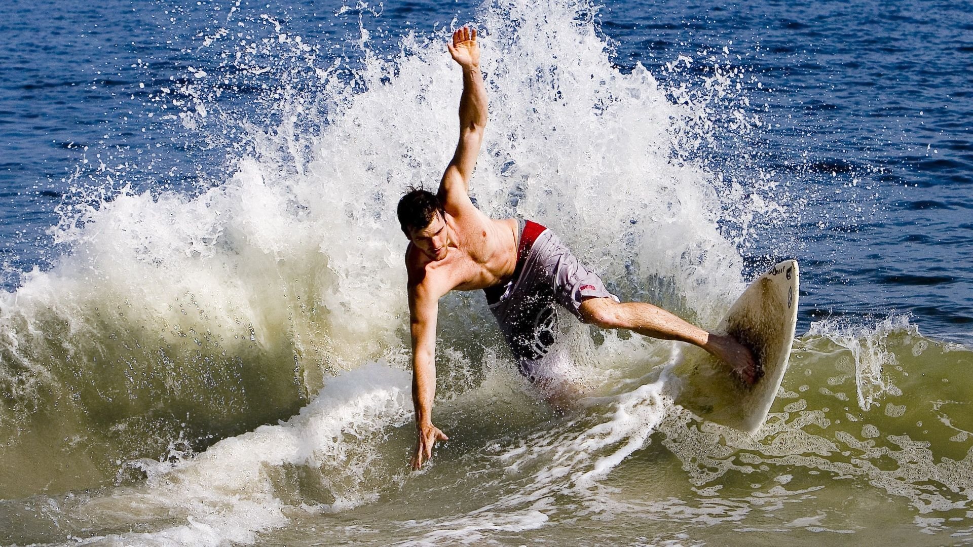 BBC：瑞士展现“冰雪王国”的足球控制力